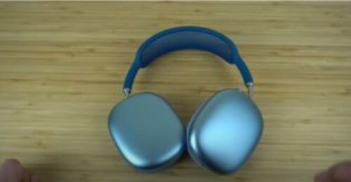 1. Apple AirPods Max